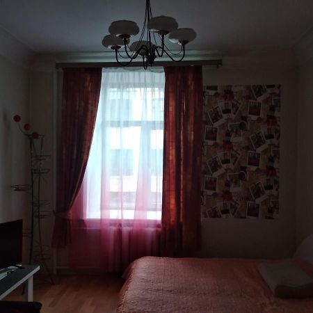 1654 Двухкомнатная Центр Kharkiv Eksteriør bilde